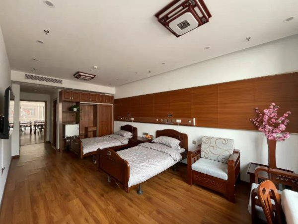 北京知名养老公寓之东燕郊方舟：设施完善服务贴心详细收费标准揭